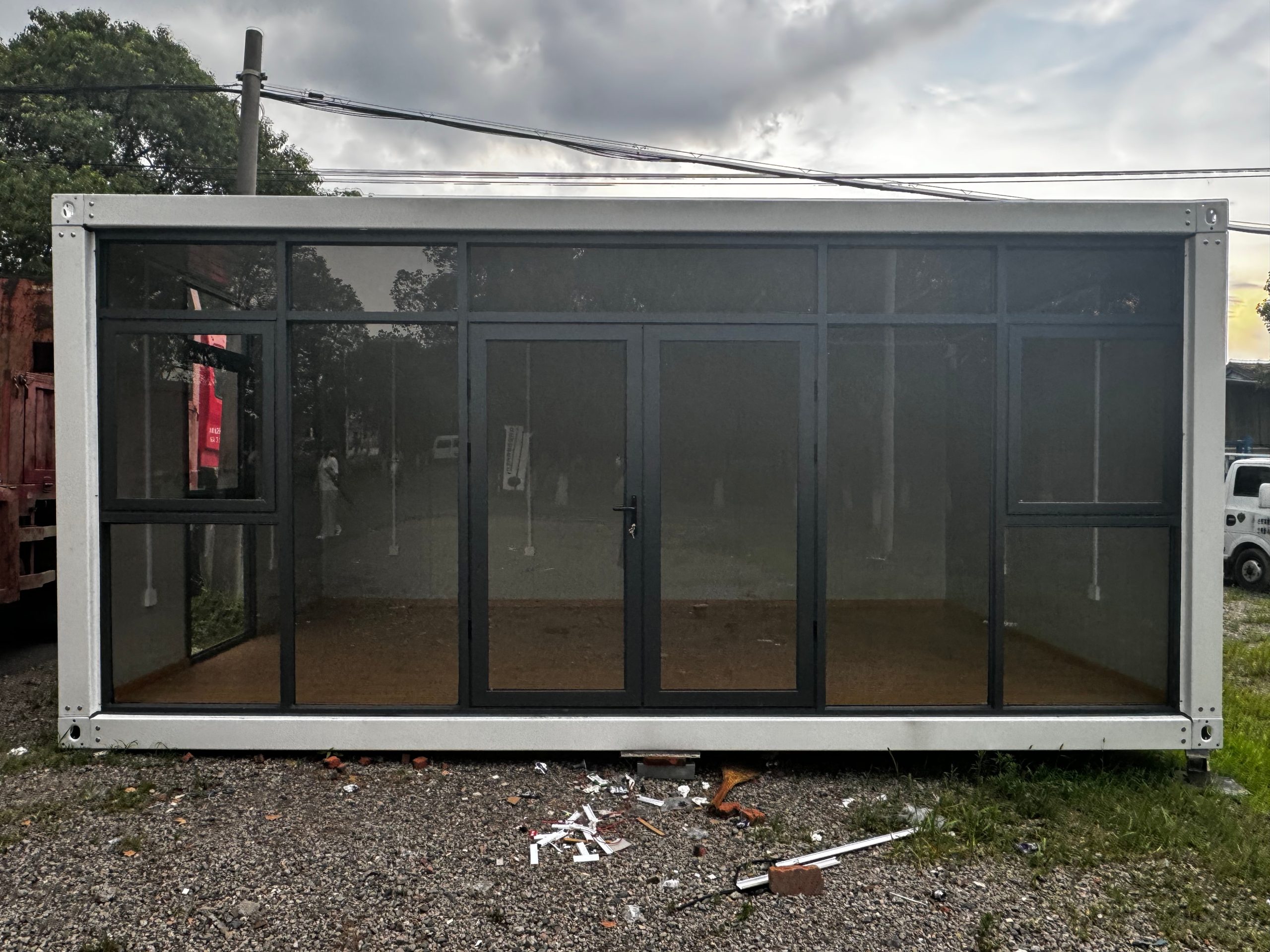 TOPPRE Modulcontainer Büro mit 3 Zimmern (20ft/40ft) – Bild 2