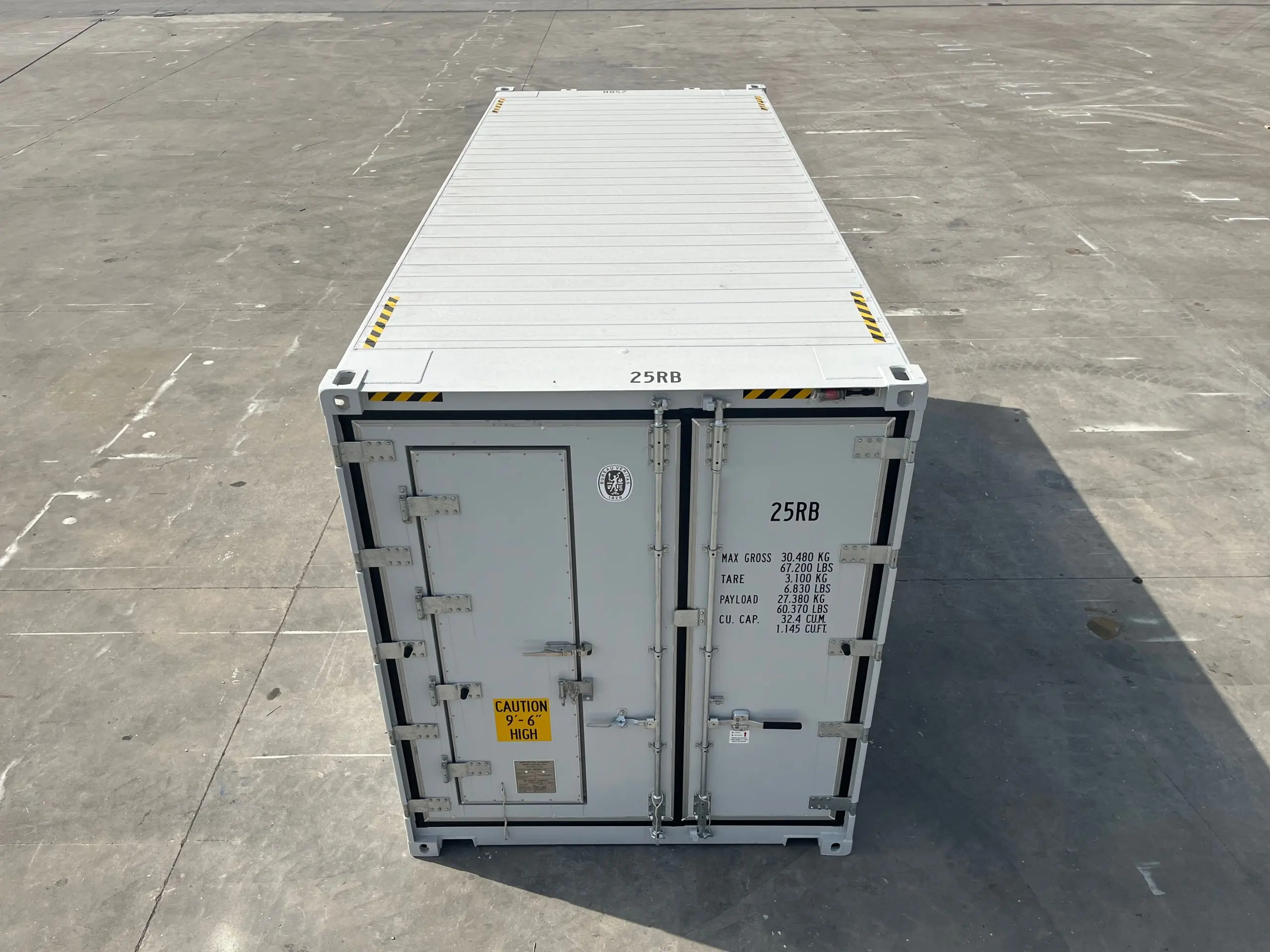 20 Fuß High Cube Kühlcontainer mit Personaltür – Bild 11