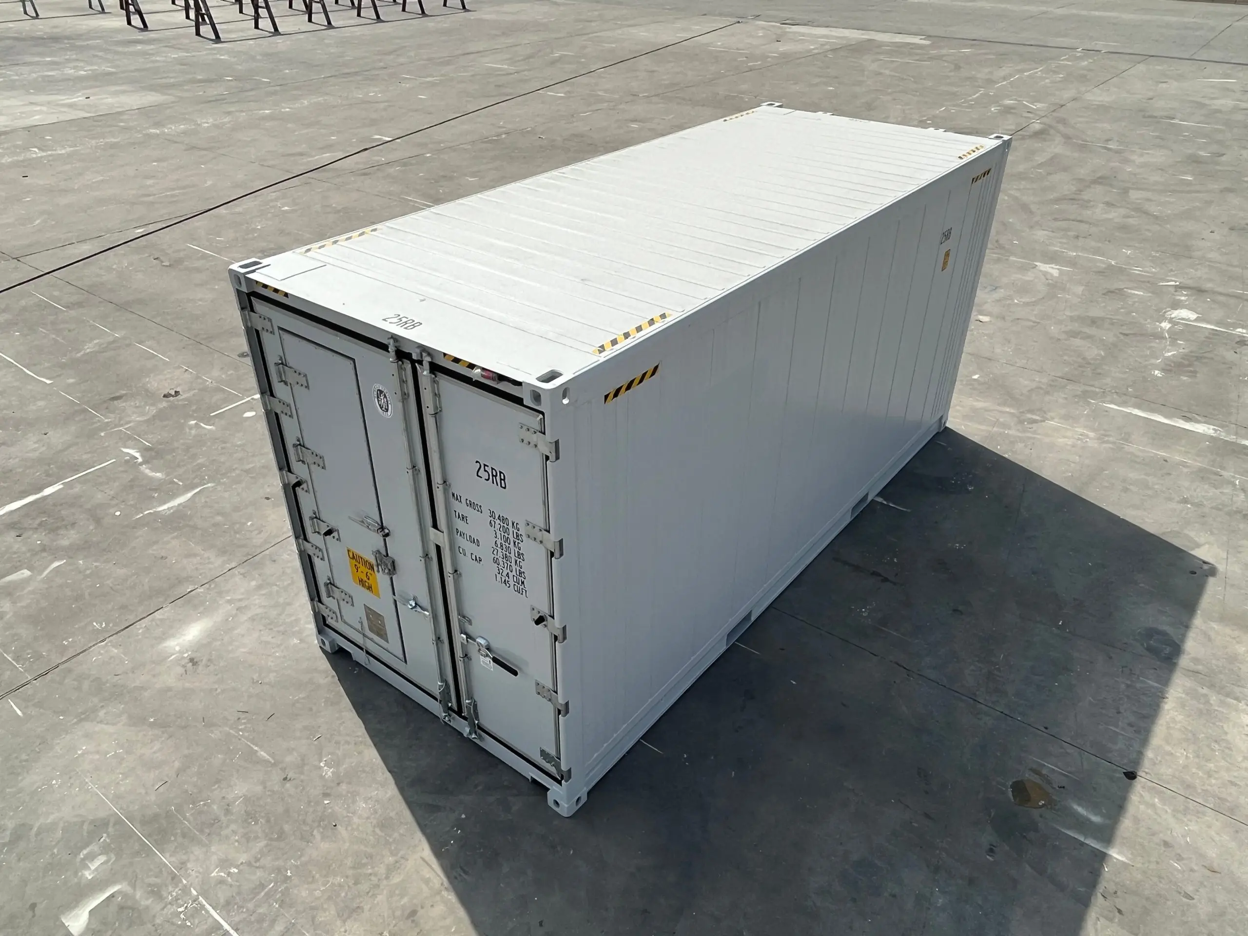 20 Fuß High Cube Kühlcontainer mit Personaltür – Bild 12