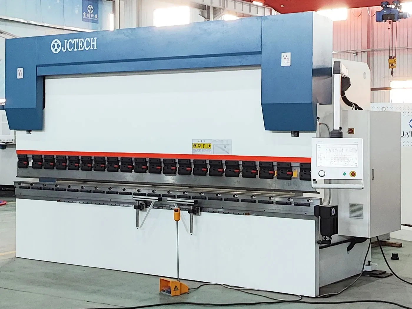 CNC Elektrohydraulische Abkantpresse für Blechbearbeitung – Bild 3