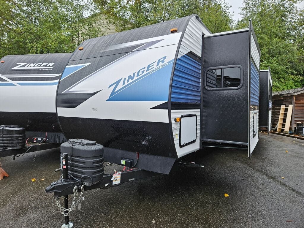 2025 Crossroads Zinger 390DB – Bild 2