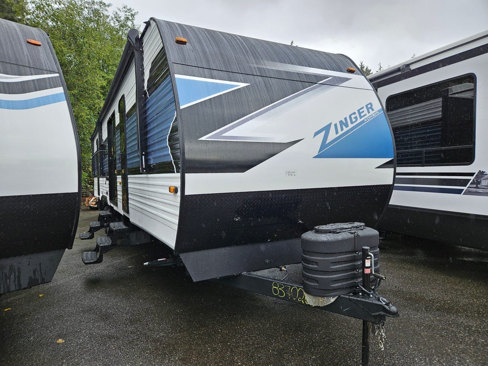 2025 Crossroads Zinger 390DB – Bild 11