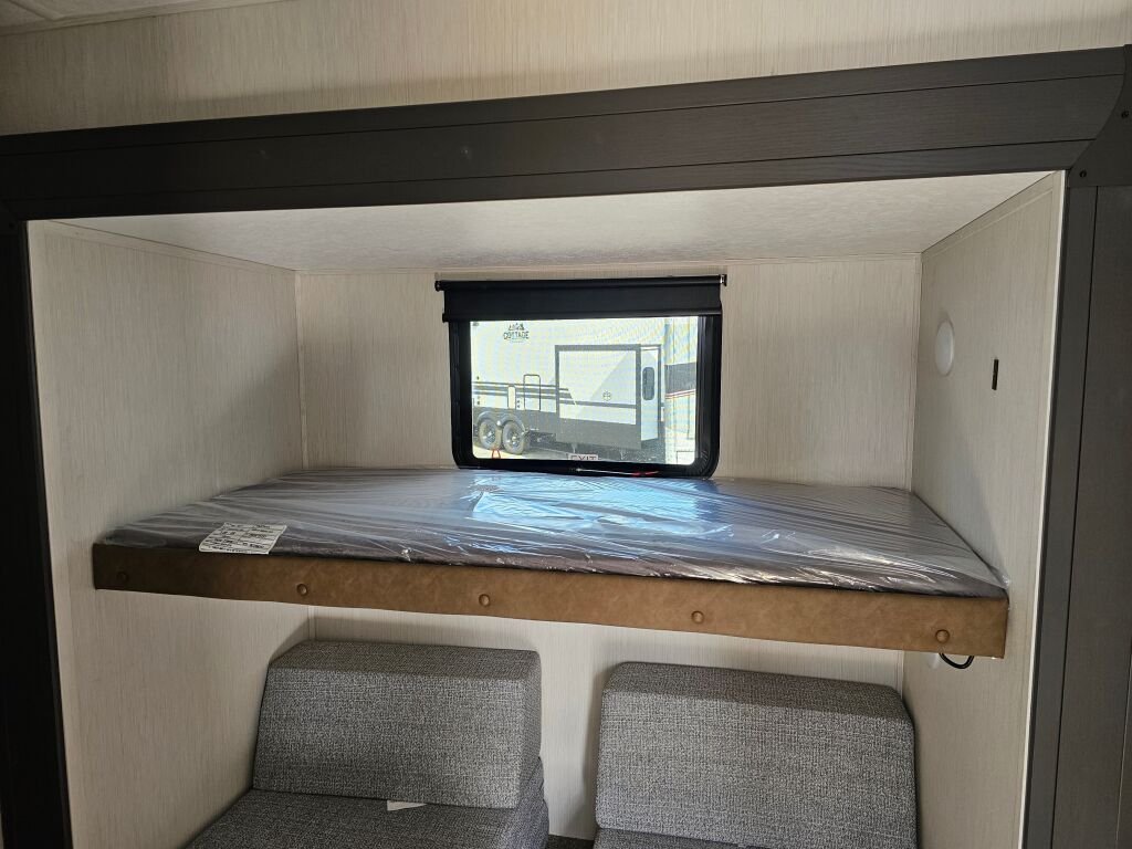 2025 Forest River Wildcat 304MBX – Bild 15