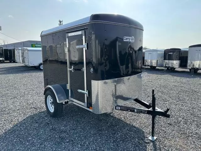 Carry-On 5 x 8 Kofferanhänger mit Rampe und Seitentür – Bild 3